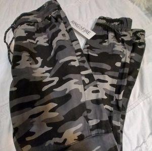 Ring of Fire Pants Boys S